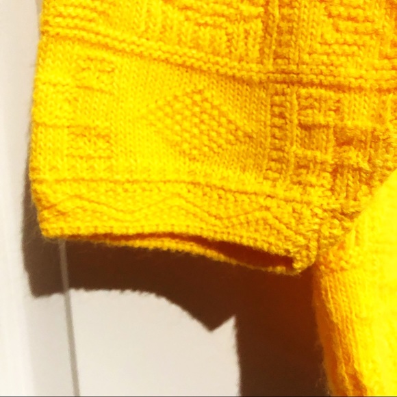 Vintage Cuddle Knit Cable Heart Sweater Yellow S - Picture 4 of 7